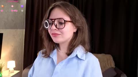 Marie online show from January 18, 2:26 am