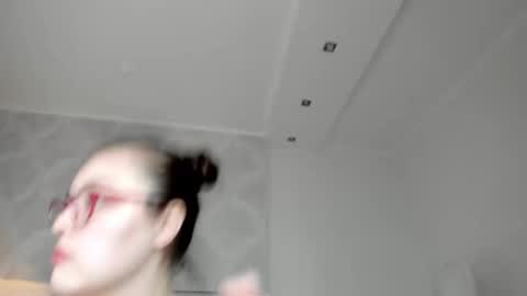 Mersedes online show from November 24, 1:22 pm