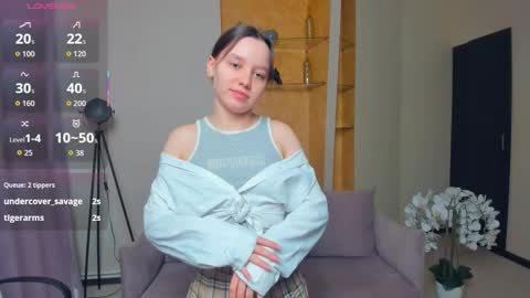 Lollita online show from September 26, 10:41 am