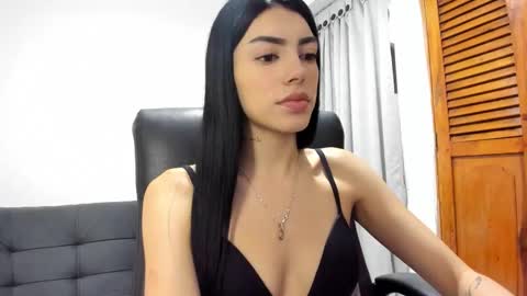 Snapshot of merysummer chatting on October 24, 8:16 pm Mery Summer online show from October 24, 8:16 pm