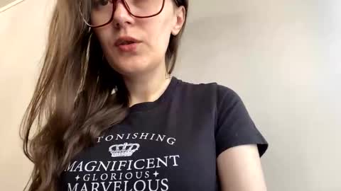 Jessica online show from October 9, 8:34 am