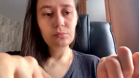 Jessica online show from April 19, 7:51 am