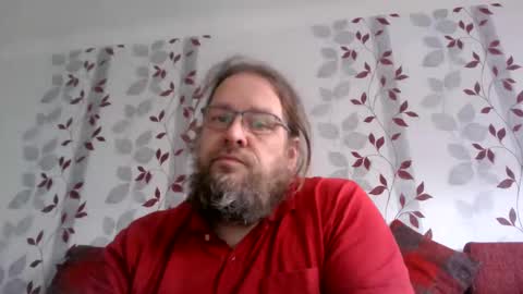 Snapshot of metallbuddy chatting on December 17, 10:12 am ask me online show from December 17, 10:12 am