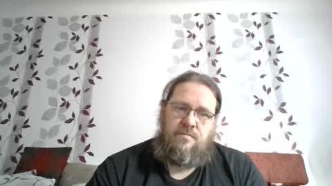 Snapshot of metallbuddy chatting on December 29, 10:12 am ask me online show from December 29, 10:12 am