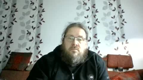 Snapshot of metallbuddy chatting on January 8, 7:55 am ask me online show from January 8, 7:55 am