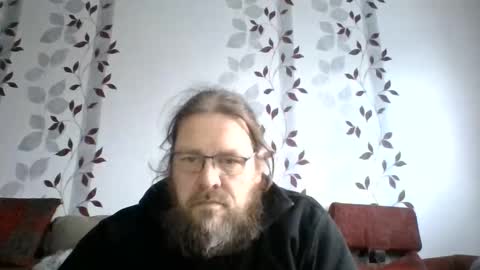 Snapshot of metallbuddy chatting on January 10, 7:35 am ask me online show from January 10, 7:35 am