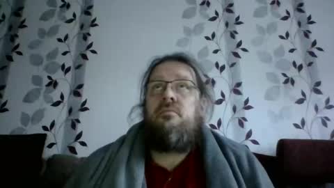 Snapshot of metallbuddy chatting on February 14, 7:07 am ask me online show from February 14, 7:07 am