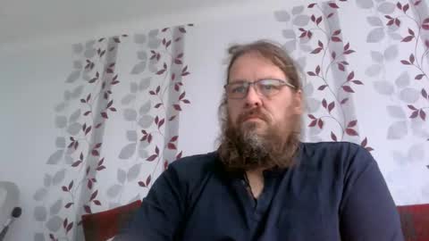 Snapshot of metallbuddy chatting on October 11, 8:02 am ask me online show from October 11, 8:02 am