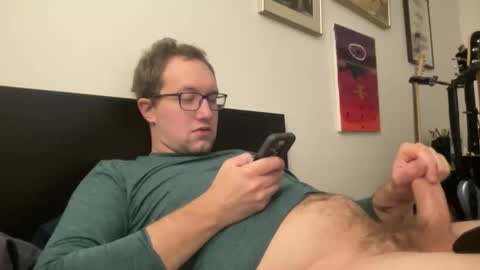 metallica92786 online show from March 29, 12:32 am