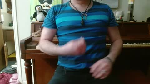 Snapshot of metalsharkk chatting on January 31, 8:22 am metalsharkk online show from January 31, 8:22 am