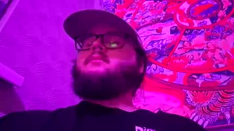 Snapshot of methzilla chatting on November 24, 11:15 pm methzilla online show from November 24, 11:15 pm