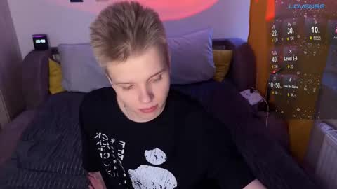 Arthur online show from January 9, 9:05 pm