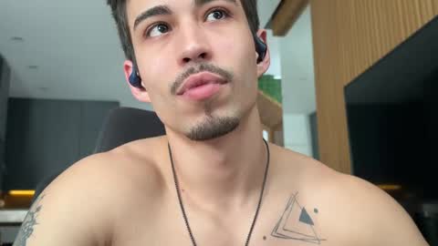 mettew22cm online show from April 8, 11:54 am