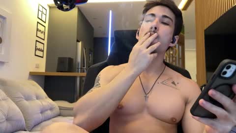 mettew22cm online show from April 15, 8:42 pm