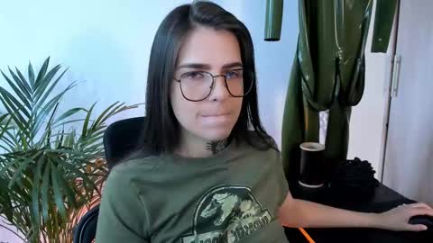 Meurif online show from October 10, 2:49 pm