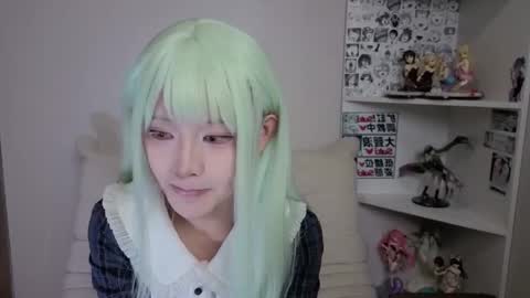 mewmewluna online show from May 8, 10:53 am