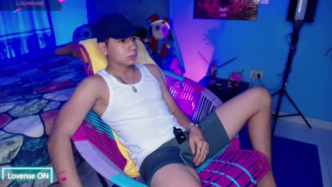 Snapshot of mexican_cum chatting on September 17, 3:08 am Jhon online show from September 17, 3:08 am