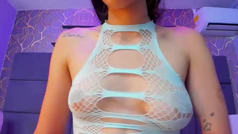 Snapshot of mey_doll chatting on September 11, 11:32 am Your Mey online show from September 11, 11:32 am