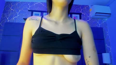 Snapshot of mey_doll chatting on September 12, 11:10 am Your Mey online show from September 12, 11:10 am