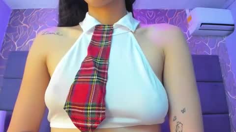 Snapshot of mey_doll chatting on September 20, 11:11 am Your Mey online show from September 20, 11:11 am