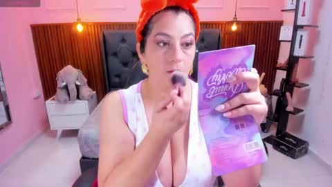 meylagia online show from November 14, 3:05 am