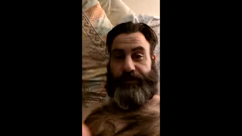 Snapshot of mg542002 chatting on December 23, 8:23 am mg542002 online show from December 23, 8:23 am