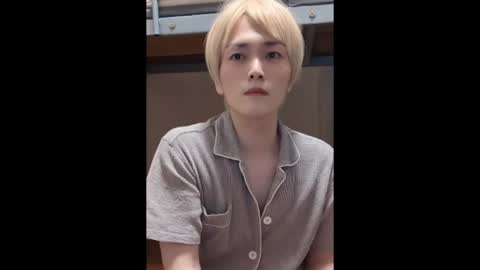 Snapshot of mgnhiroyuki chatting on June 21, 2:41 pm mgnhiroyuki online show from June 21, 2:41 pm