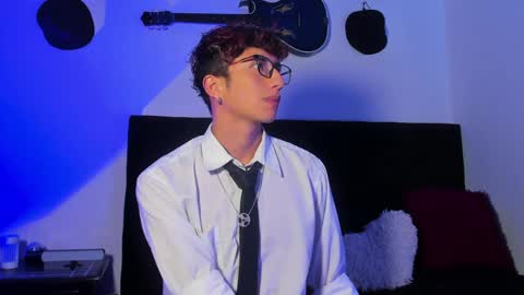 MATHIAS online show from April 13, 4:18 am