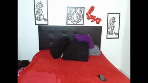 mhia1972 online show from October 19, 5:35 pm