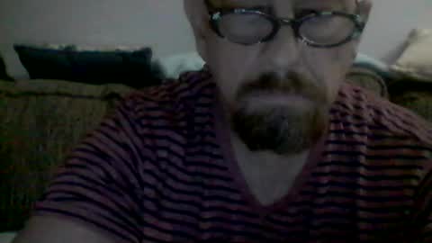mhitch924 online show from June 17, 1:19 am