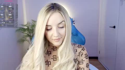 Snapshot of mi1a_ chatting on February 20, 7:10 am mi1a_ online show from February 20, 7:10 am