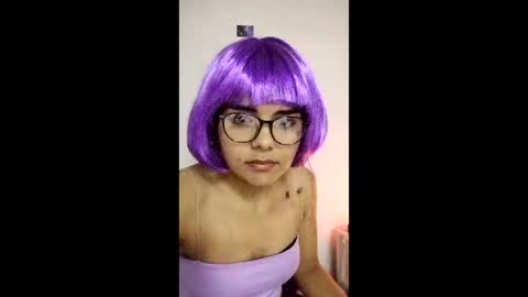 mi_chiquitabebe online show from May 14, 6:09 am