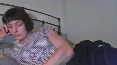 mia_177 online show from April 1, 5:19 am