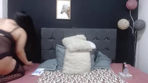 Snapshot of mia__xx1 chatting on November 15, 3:04 am C A L L M E M I A online show from November 15, 3:04 am