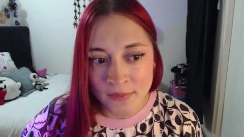 mia online show from January 14, 1:22 am