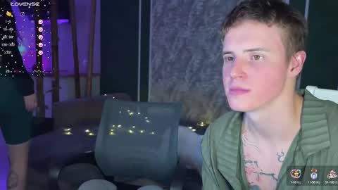 Snapshot of mia_andre chatting on February 11, 4:24 pm Andre and Mia online show from February 11, 4:24 pm