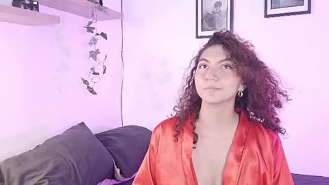 Snapshot of mia_belmont chatting on June 30, 8:21 pm Belmont and Mia online show from June 30, 8:21 pm