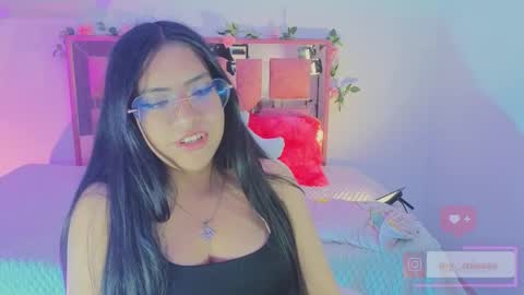 mia_bnnyy online show from September 27, 9:42 pm
