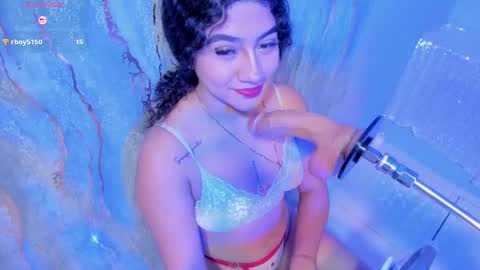 Snapshot of mia_cataleiya chatting on October 5, 11:41 am mia online show from October 5, 11:41 am