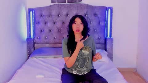 mia_cavallii online show from December 19, 1:18 pm