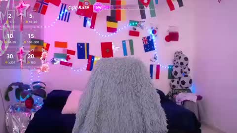 Snapshot of mia_cute_girl chatting on June 25, 12:09 pm mia_cute_girl online show from June 25, 12:09 pm