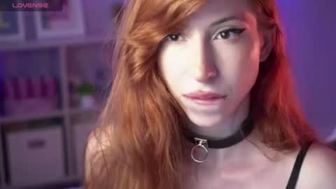 Snapshot of mia_daddysgirl_ chatting on July 6, 8:44 am Hi I am Mia online show from July 6, 8:44 am