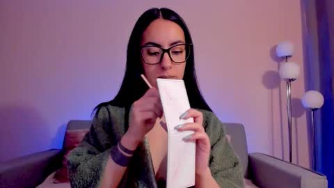 Sarah Luna online show from March 22, 11:24 am