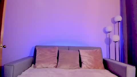 Sarah Luna online show from March 27, 11:43 am