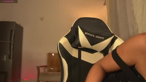 mia_ferrer777 online show from June 6, 12:27 am