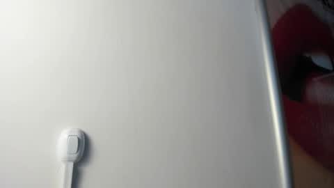 Val  online show from November 11, 11:43 am