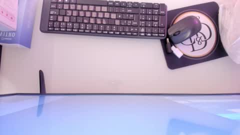 Snapshot of mia_jonnees chatting on November 15, 12:13 pm online show from November 15, 12:13 pm