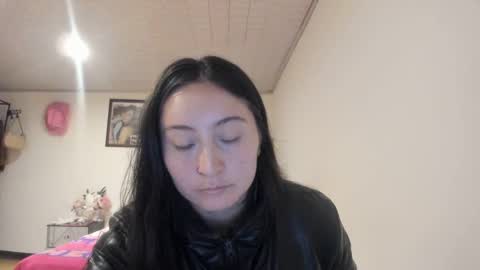 mia kaneee online show from September 18, 5:48 pm