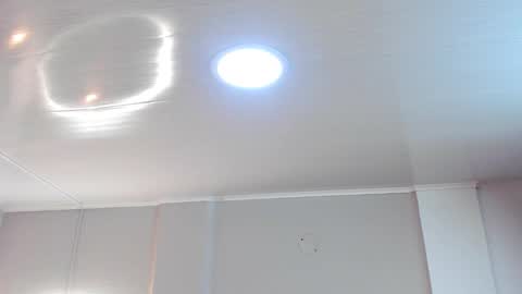 Mia online show from December 5, 2:42 am