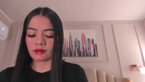 Mia online show from January 9, 2:14 am